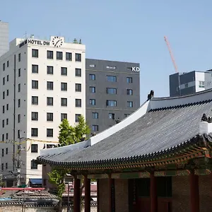 호텔 Dm