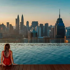 Auberge de jeunesse Skypool Kl