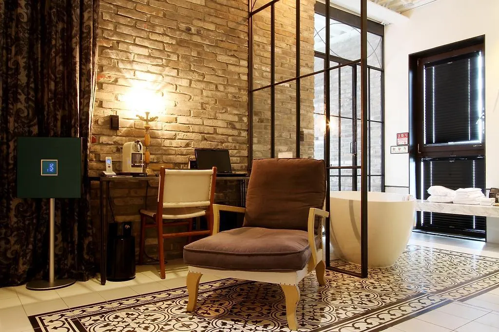 Boutique Hotel Loft Seoul 3*,  South Korea